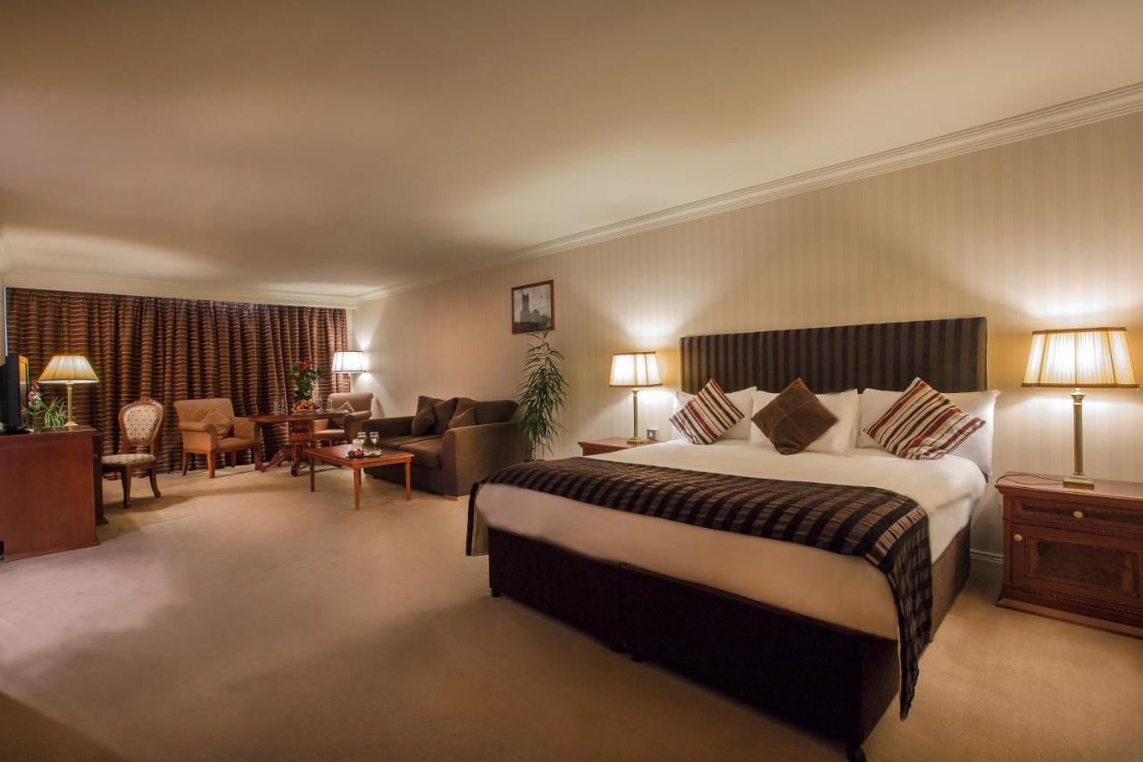 Отель Knightsbrook Hotel & Golf Resort Трим-32
